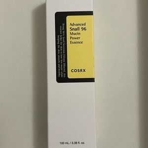 COS White Minimalist Packaging